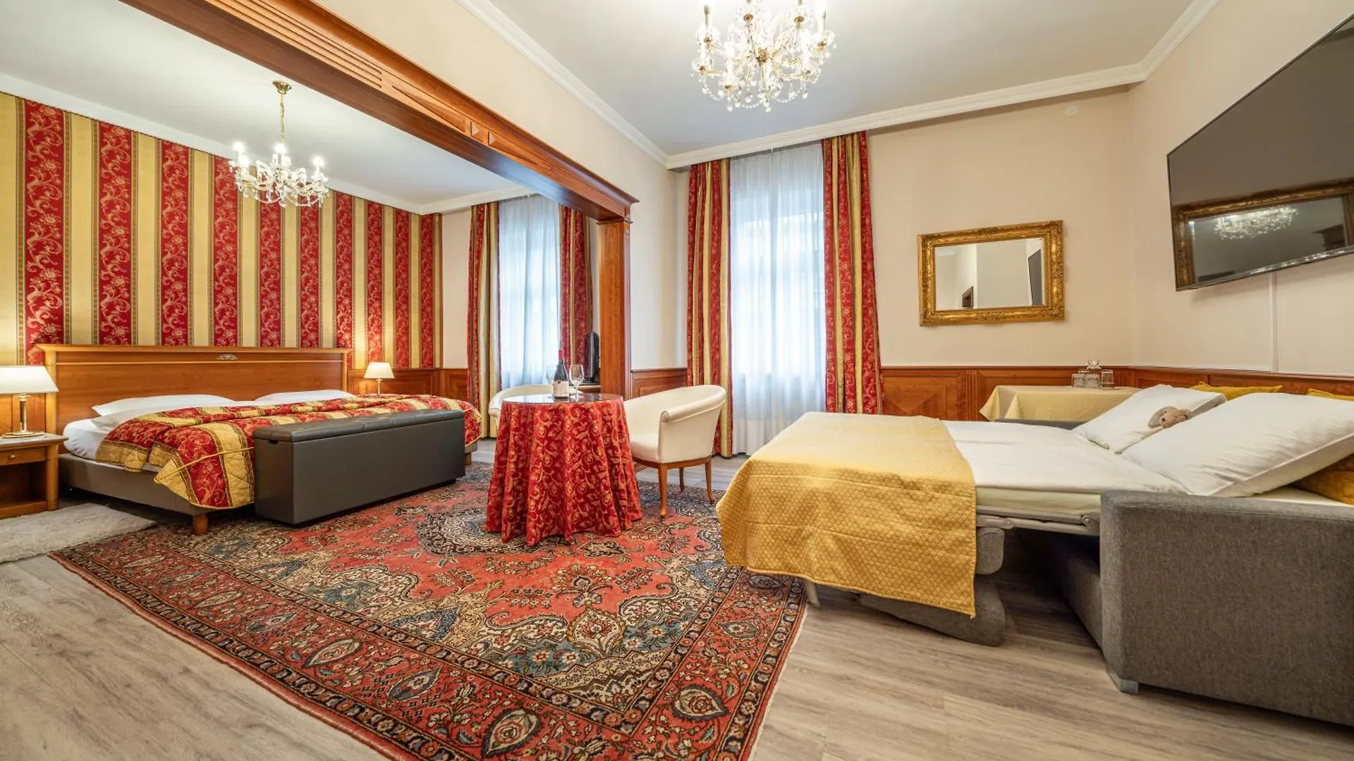 Hotel Neue Post I Self Check-In Innsbruck